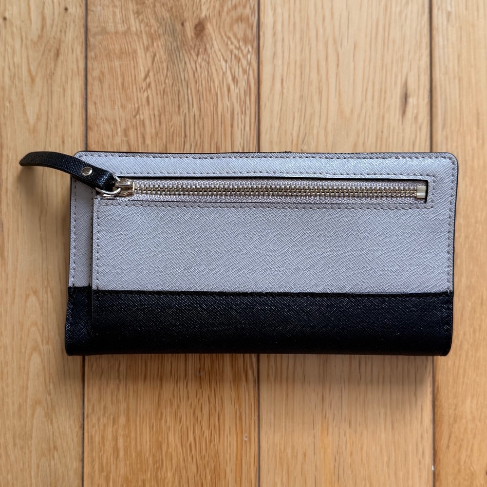KATE SPADE Long Wallet - Picture 2 of 3